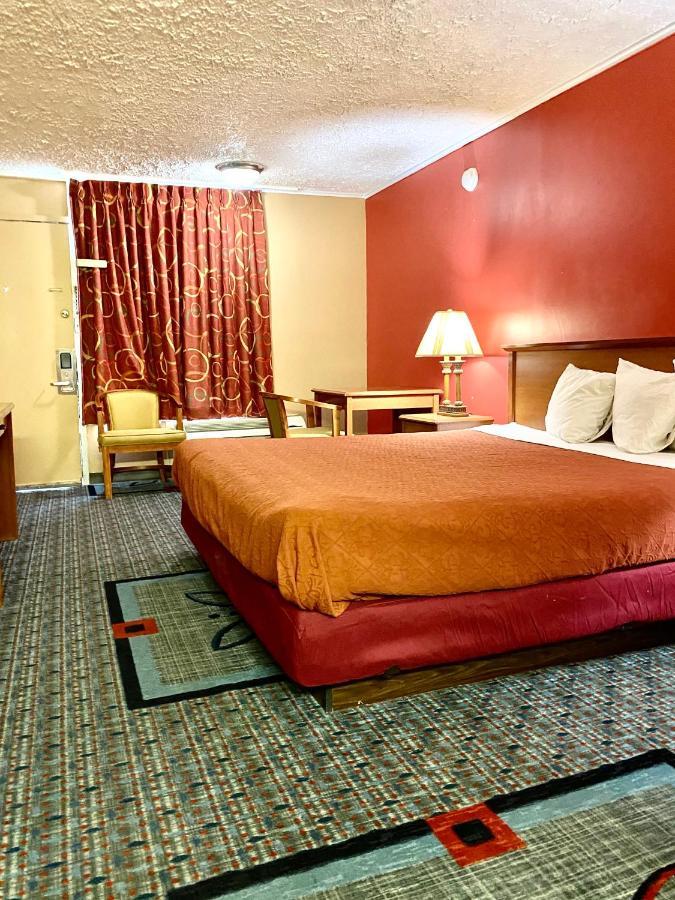 Plaza Inn Спрингфийлд Екстериор снимка